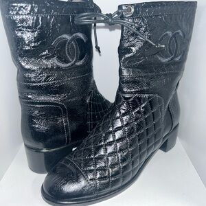 CHANEL Glossy Black Quilted Combat Boots